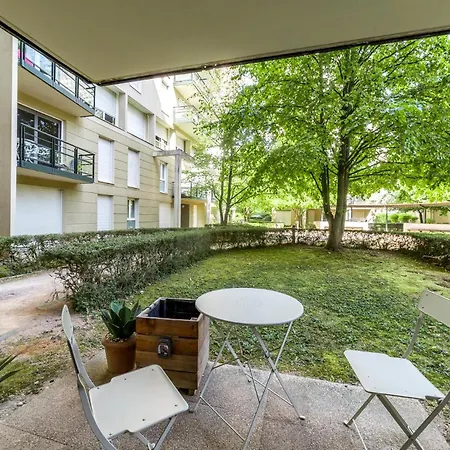 AllinLyon | Patio&jardin en rez-de-chaussée * Lyon